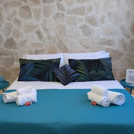 Lues Hotel